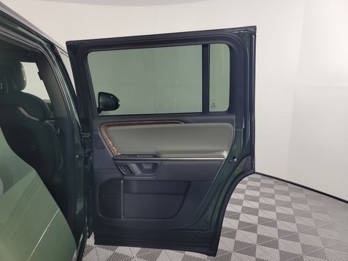 Used 2024 Rivian R1S Adventure image 19