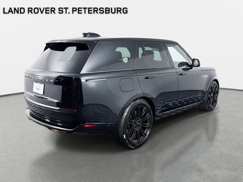 New 2026 Land Rover Range Rover SE image 5
