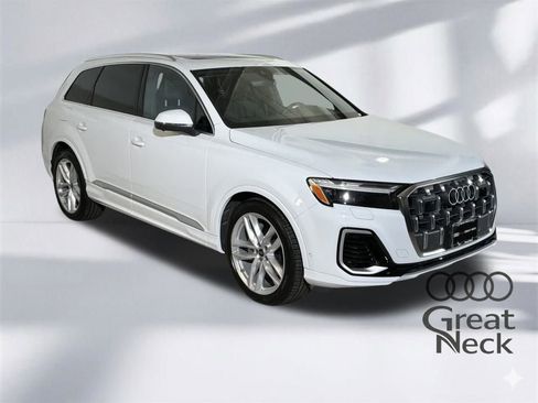 Used 2025 Audi Q7 3.0T Premium Plus w/ Premium Plus Package image 11