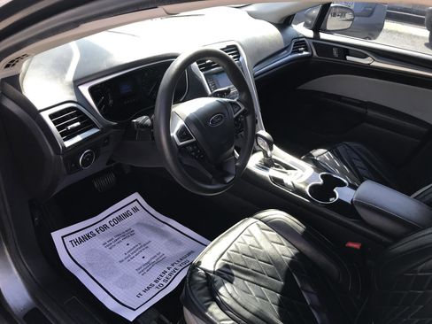 Used 2014 Ford Fusion S image 11