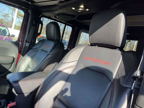 Used 2021 Jeep Wrangler Unlimited Rubicon image 16