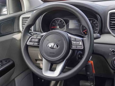 Certified 2020 Kia Sportage LX image 14