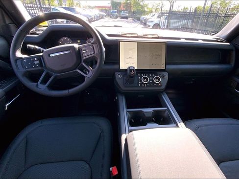 New 2026 Land Rover Defender 110 X-Dynamic SE AWD/4WD image 5