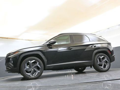 Used 2024 Hyundai Tucson Limited image 36