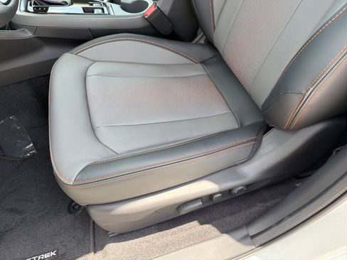 New 2026 Subaru Crosstrek 2.5i Limited AWD/4WD image 21