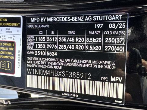 Certified 2025 Mercedes-Benz GLC 300 4MATIC image 28
