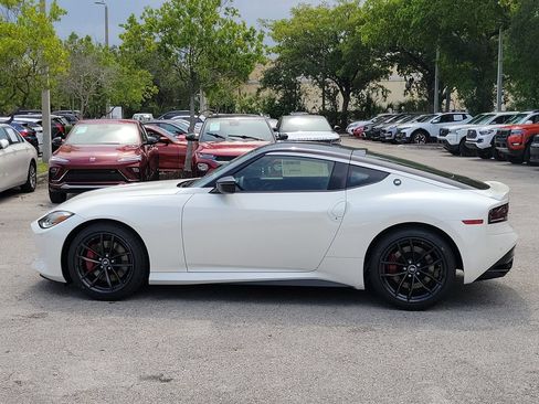 New 2026 Nissan Z Performance w/ Floor Mat Package RWD image 6