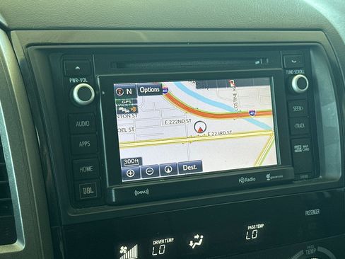 Certified 2016 Toyota Sequoia Platinum AWD/4WD image 20