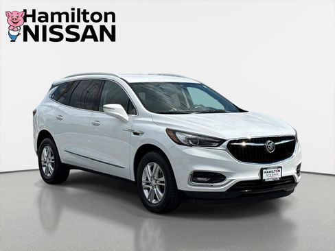 Used 2018 Buick Enclave Essence AWD/4WD image 1