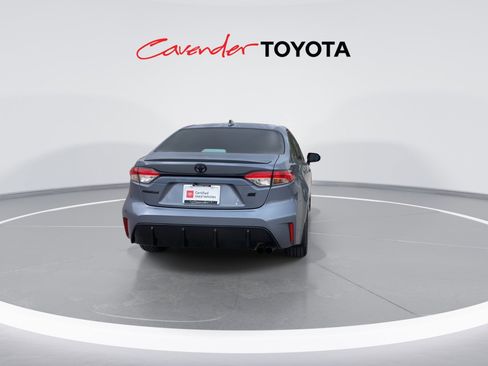 Used 2025 Toyota Corolla SE image 7