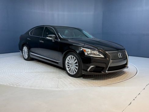 Used 2014 Lexus LS 460 AWD image 7