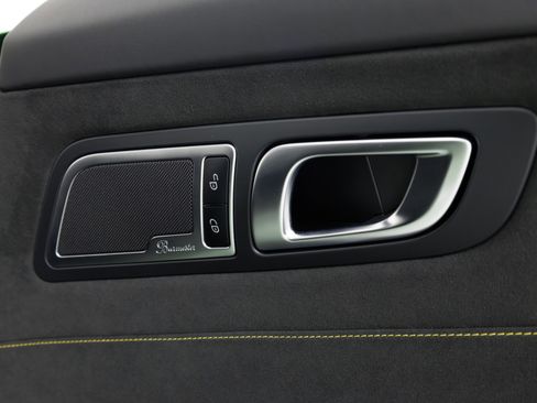 Used 2018 Mercedes-Benz AMG GT R image 40