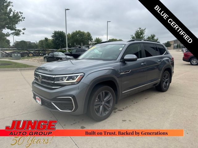 Used 2021 Volkswagen Atlas SE w/ Panoramic Sunroof Package AWD/4WD image 3