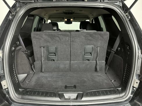 Used 2019 Dodge Durango SXT AWD/4WD image 25