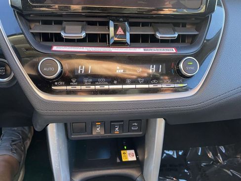 Used 2023 Toyota Corolla Cross XLE w/ Convenience Package image 42