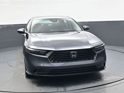 Used 2023 Honda Accord EX image 10