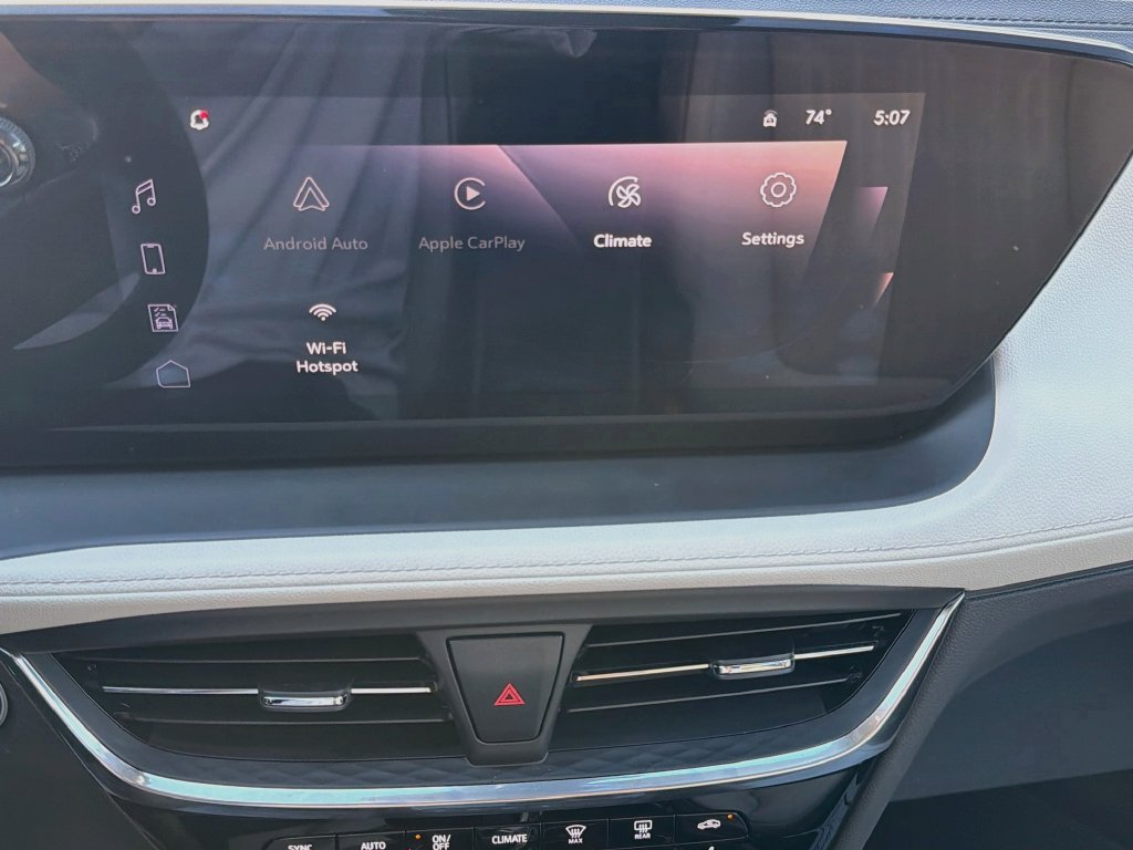 Used 2024 Buick Encore GX Avenir AWD/4WD image 25