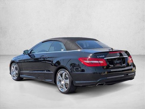 Used 2011 Mercedes-Benz E 550 Cabriolet image 8