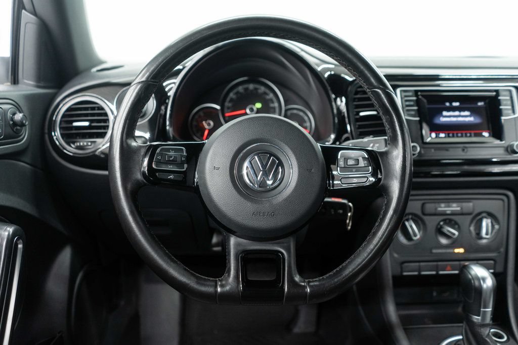 Used 2019 Volkswagen Beetle 2.0T S FWD image 15
