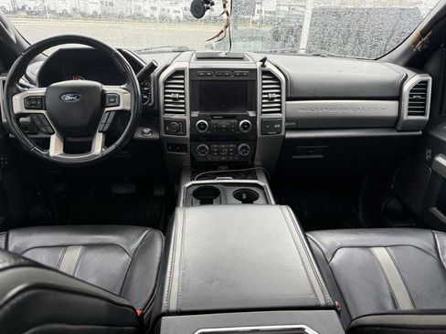 Used 2019 Ford F250 Platinum w/ Platinum Ultimate Package image 16