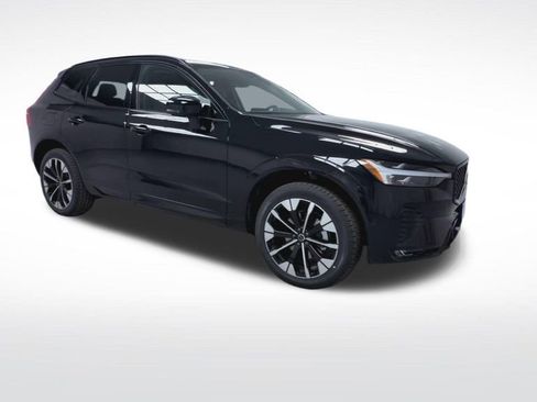 New 2026 Volvo XC60 B5 Ultra w/ Climate Package AWD/4WD image 2