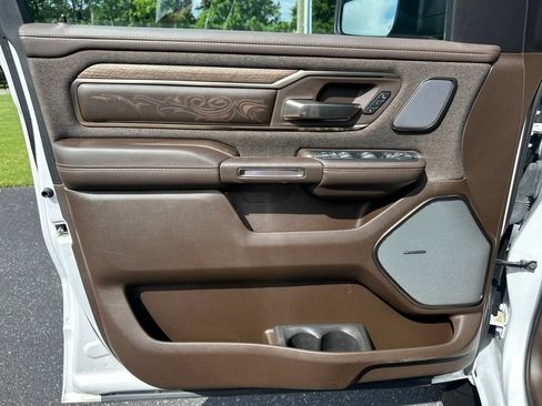 Used 2025 RAM 1500 Limited w/ Bed Utility Group AWD/4WD image 30