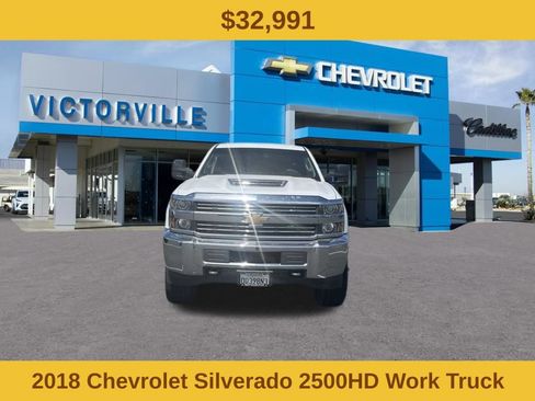 Used 2018 Chevrolet Silverado 2500 W/T w/ WT Convenience Package AWD/4WD image 2