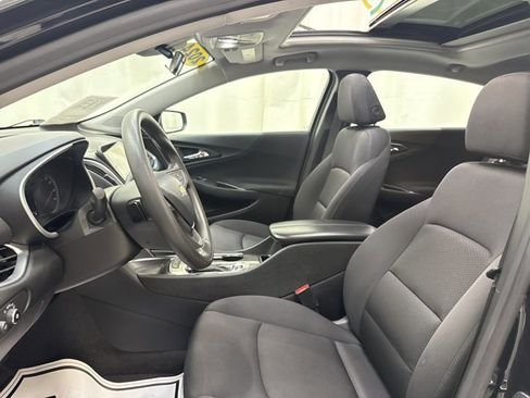 Used 2024 Chevrolet Malibu LT image 12