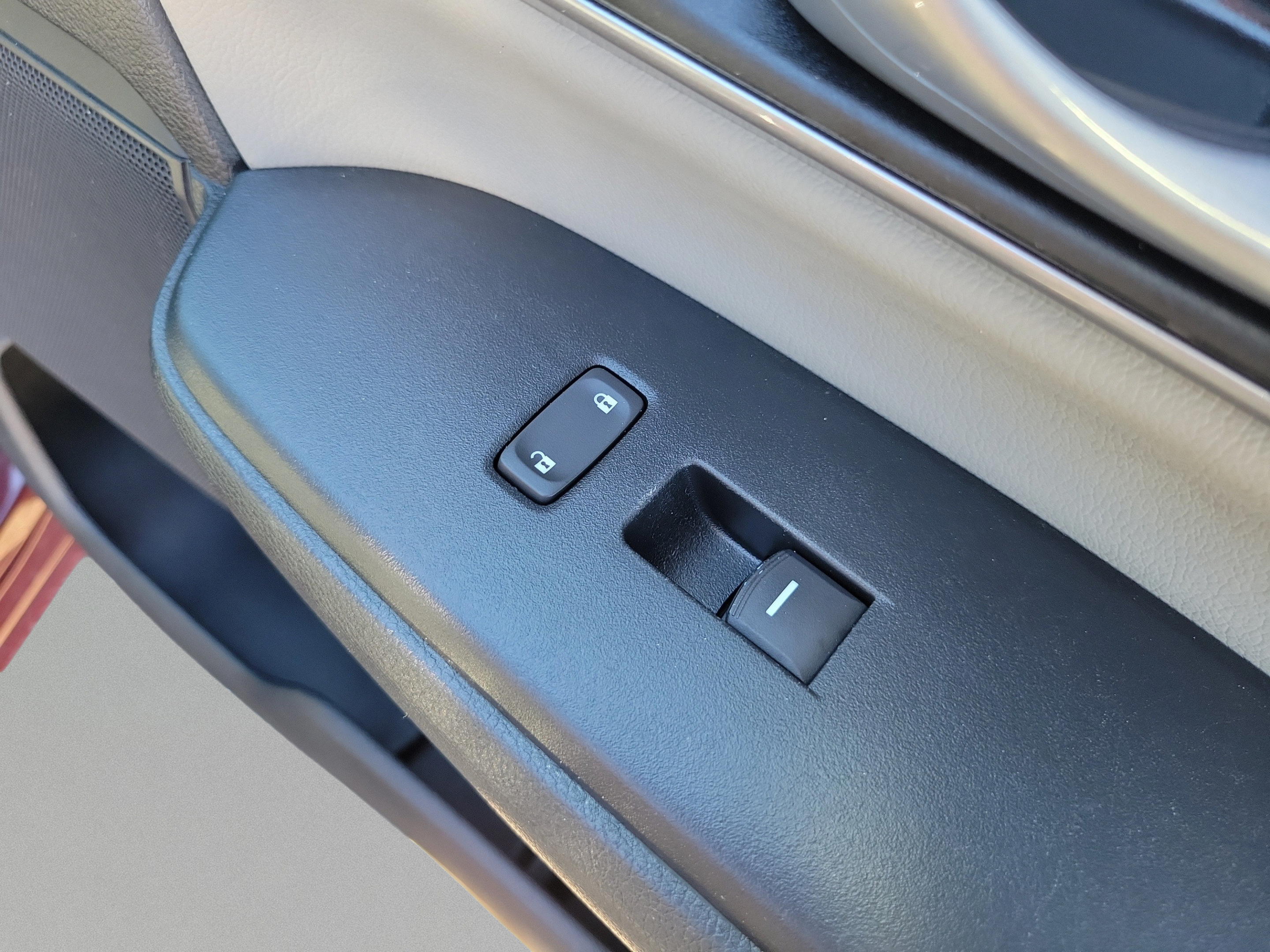 Used 2017 Honda CR-V EX-L image 22