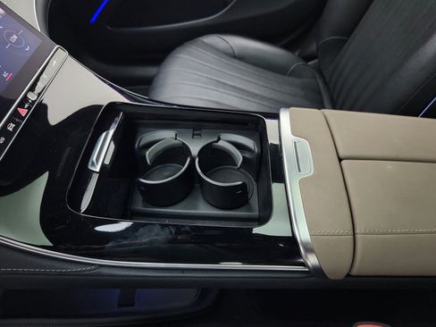 Certified 2023 Mercedes-Benz EQS 450+ 4MATIC Sedan image 18