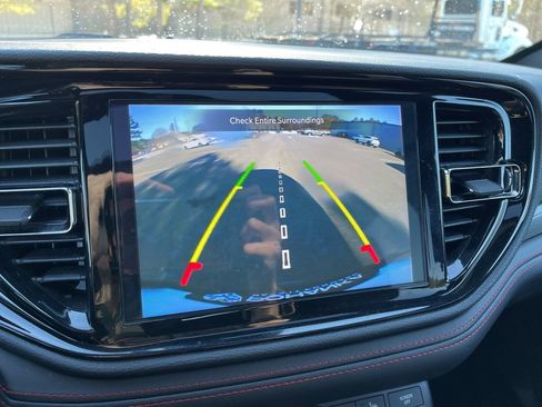 Used 2024 Dodge Durango GT image 11