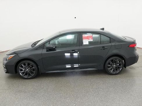 New 2026 Toyota Corolla SE FWD image 3
