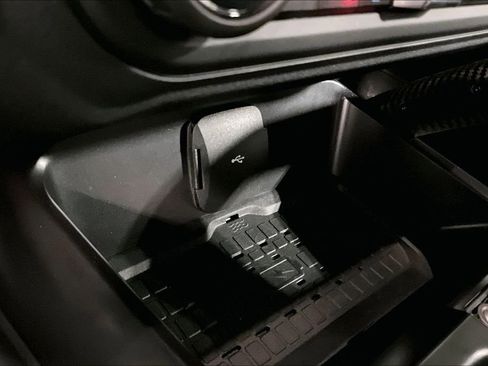 Used 2024 Ford Bronco Raptor w/ Interior Carbon Fiber Pack 6 image 31