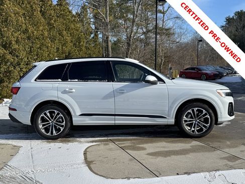 Used 2025 Audi Q7 2.0T Premium w/ Convenience Plus Package image 6