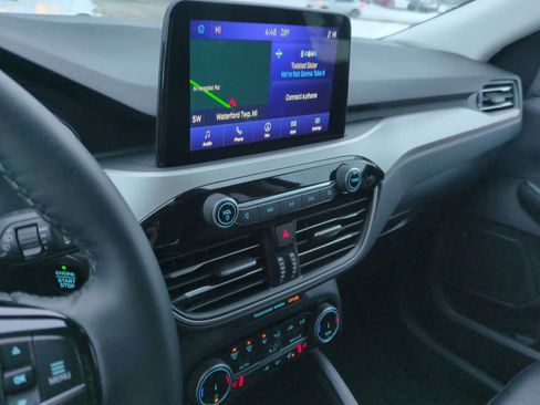 Used 2022 Ford Escape SEL image 27