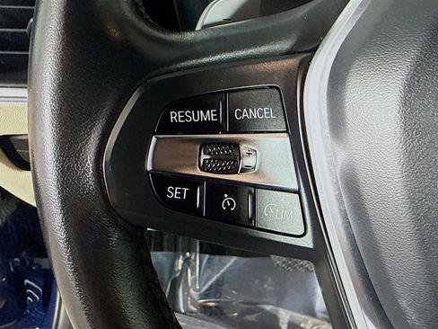 Used 2021 BMW 330i Sedan w/ Convenience Package image 14