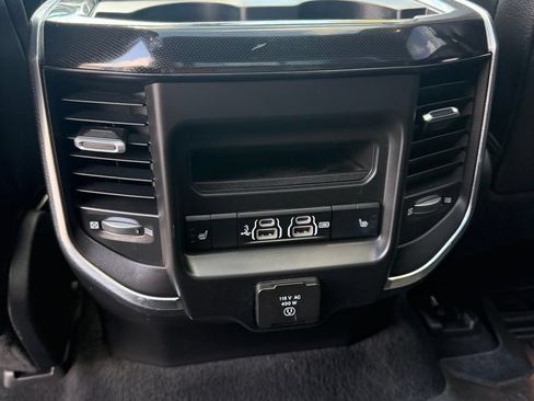 Used 2019 RAM 1500 Laramie AWD/4WD image 20