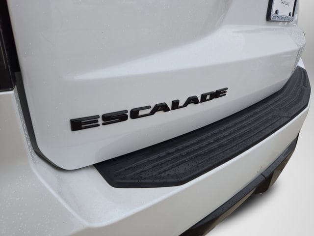 Used 2023 Cadillac Escalade Sport w/ Touring Package AWD/4WD image 40