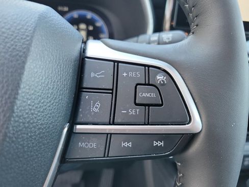 Used 2026 Toyota Highlander Limited image 20