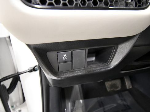 Certified 2024 Honda HR-V LX image 18
