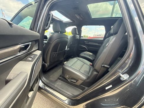 Used 2024 Kia Telluride SX Prestige X-Pro AWD/4WD image 21