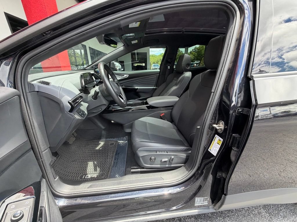 Used 2023 Volkswagen ID.4 Pro S RWD image 30