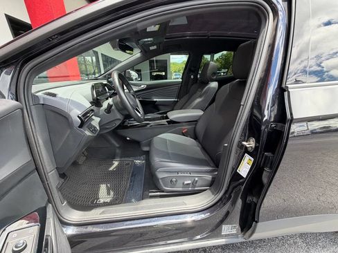 Used 2023 Volkswagen ID.4 Pro S RWD image 30