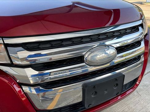Used 2013 Ford Edge SEL image 29