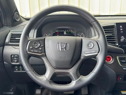 Used 2022 Honda Passport TrailSport image 20