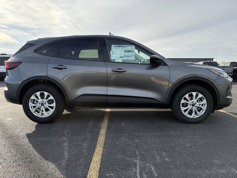 New 2026 Ford Escape Active w/ Active Premium Tech Pack image 5
