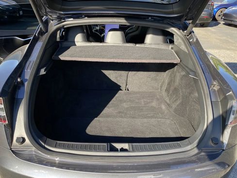 Used 2016 Tesla Model S 70 image 8