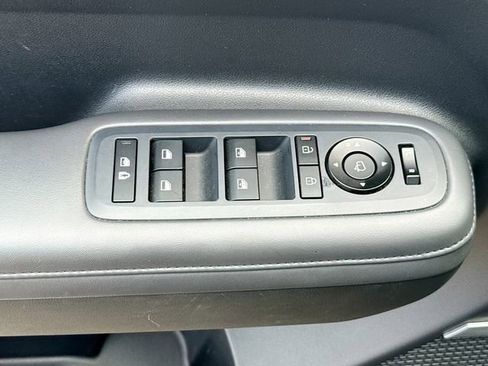 Certified 2024 Hyundai Santa Fe Limited image 17