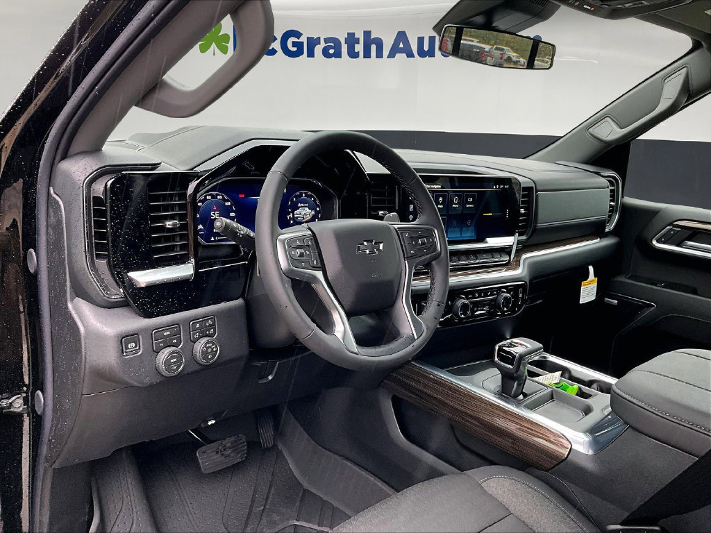 New 2026 Chevrolet Silverado 1500 RST AWD/4WD image 11