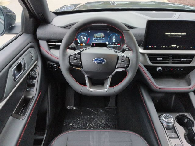 New 2026 Ford Explorer Active w/ Active Comfort Package RWD image 16
